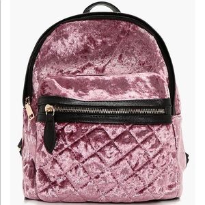 Sarah Quilted Velvet Rucksack - Boohoo